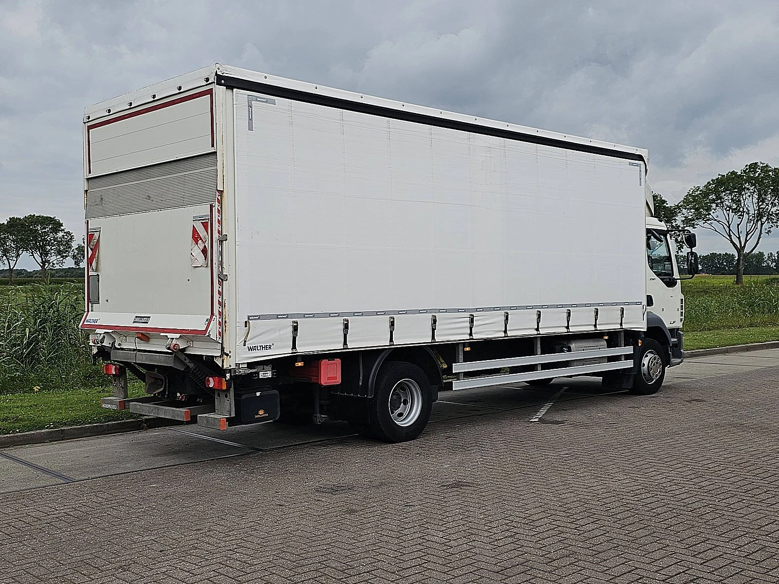 DAF 2023 - LF 290 afbeelding 3