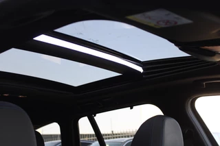 BMW 3 Series 2022 - Touring 330e High Executive M-SPORT PANORAMADAK MEMORY KEY-LESS CAMERA CARPLAY obrazek 27