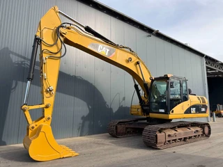 Cat 2009 - 320D L zu verkaufen