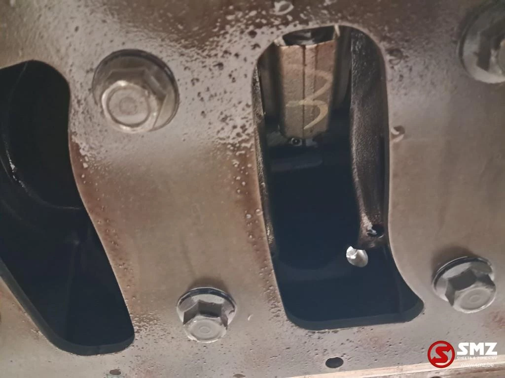 Iveco 2017 - Occ motorblok Cursor 9 Iveco obrázek 8