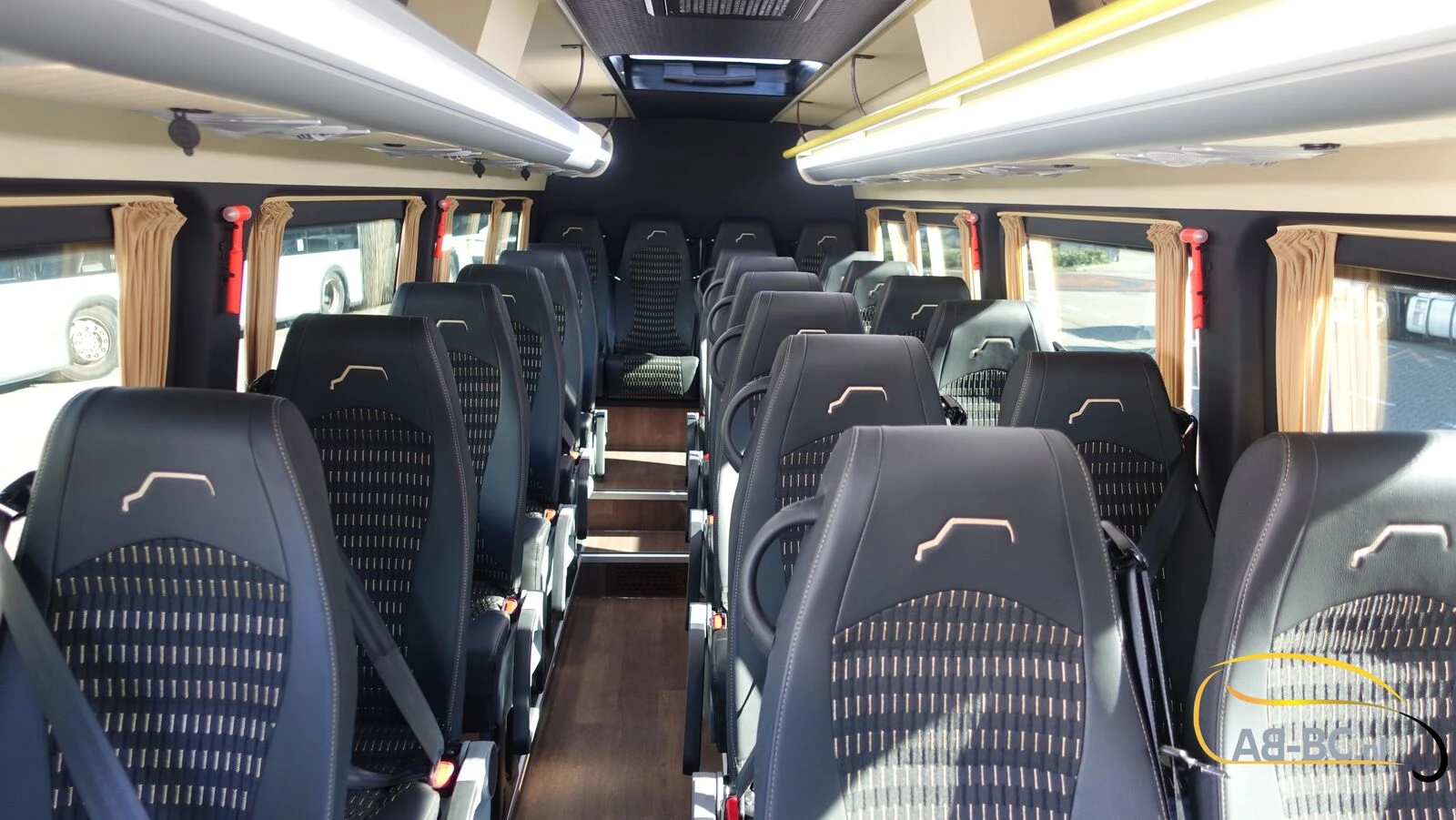 Mercedes-Benz Sprinter 2026 - NEW 519 CDI - 24 Seats EURO 6 zdjęcie 63