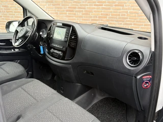 Mercedes-Benz Vito 2022 - 114CDI 136PK Lang 9G-Tronic / Distronic / 2.500KG Trekhaak / Euro6 afbeelding 2 miniatuur