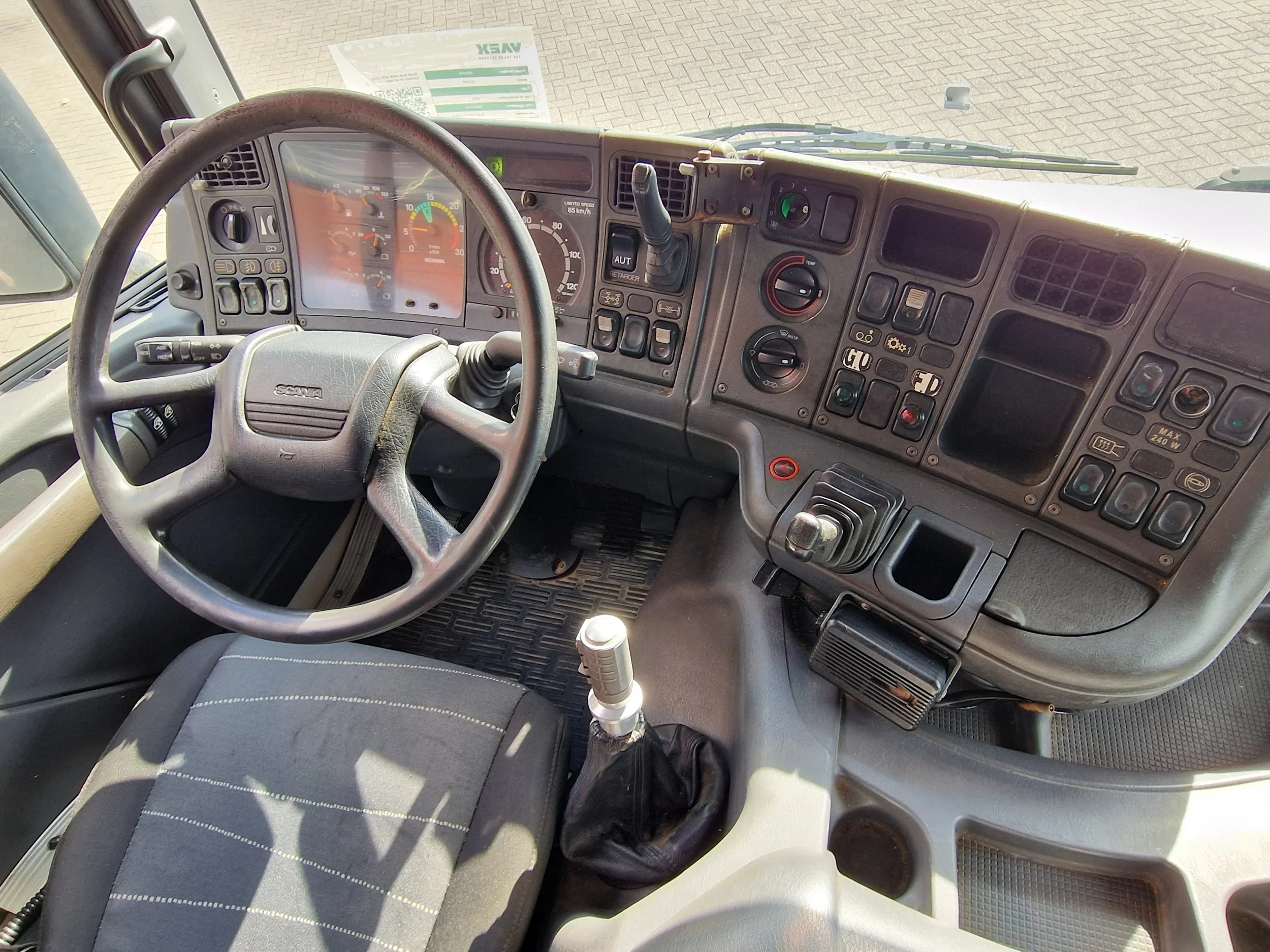 Scania G 2002 - 114G - 8X4 - 3 deck - double ramp - steel / air afbeelding 21