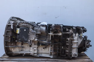 Mercedes-Benz N/A 2018 - G281-12KL OM470LA 715371G2010537 bild 1
