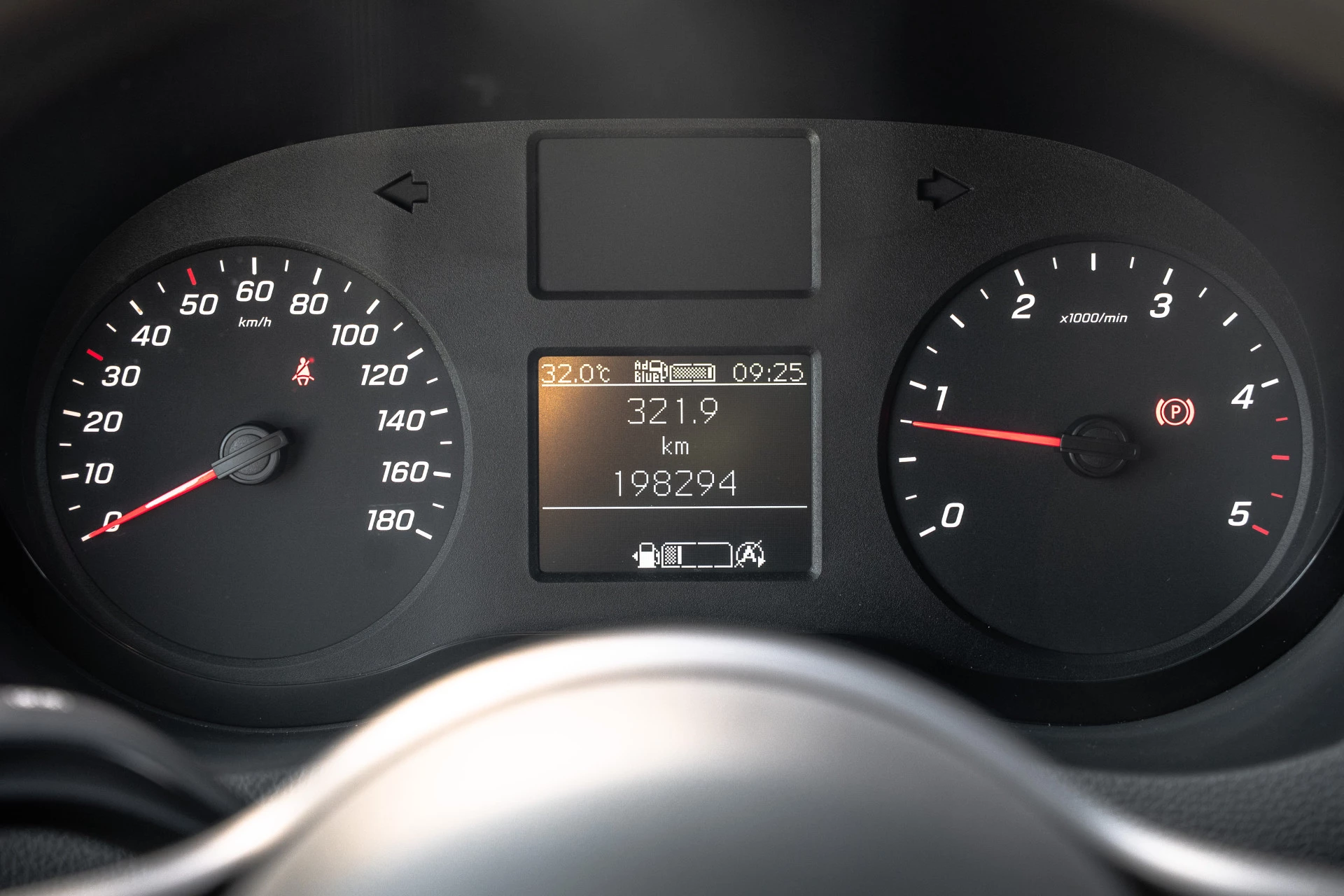 Mercedes-Benz Sprinter 2020 - 311 CDI RWD L2H2 | Volledig Ingericht | Mbux | Camera | Carplay | Climatronic Bild 19