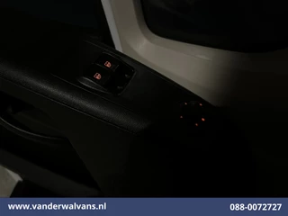 Peugeot Boxer 2022 - 2.2 BlueHDi 141pk Bakwagen 436cm Lang Laadklep Euro6 Airco | 1055kg laadvermogen | Cruisecontrol bild 18