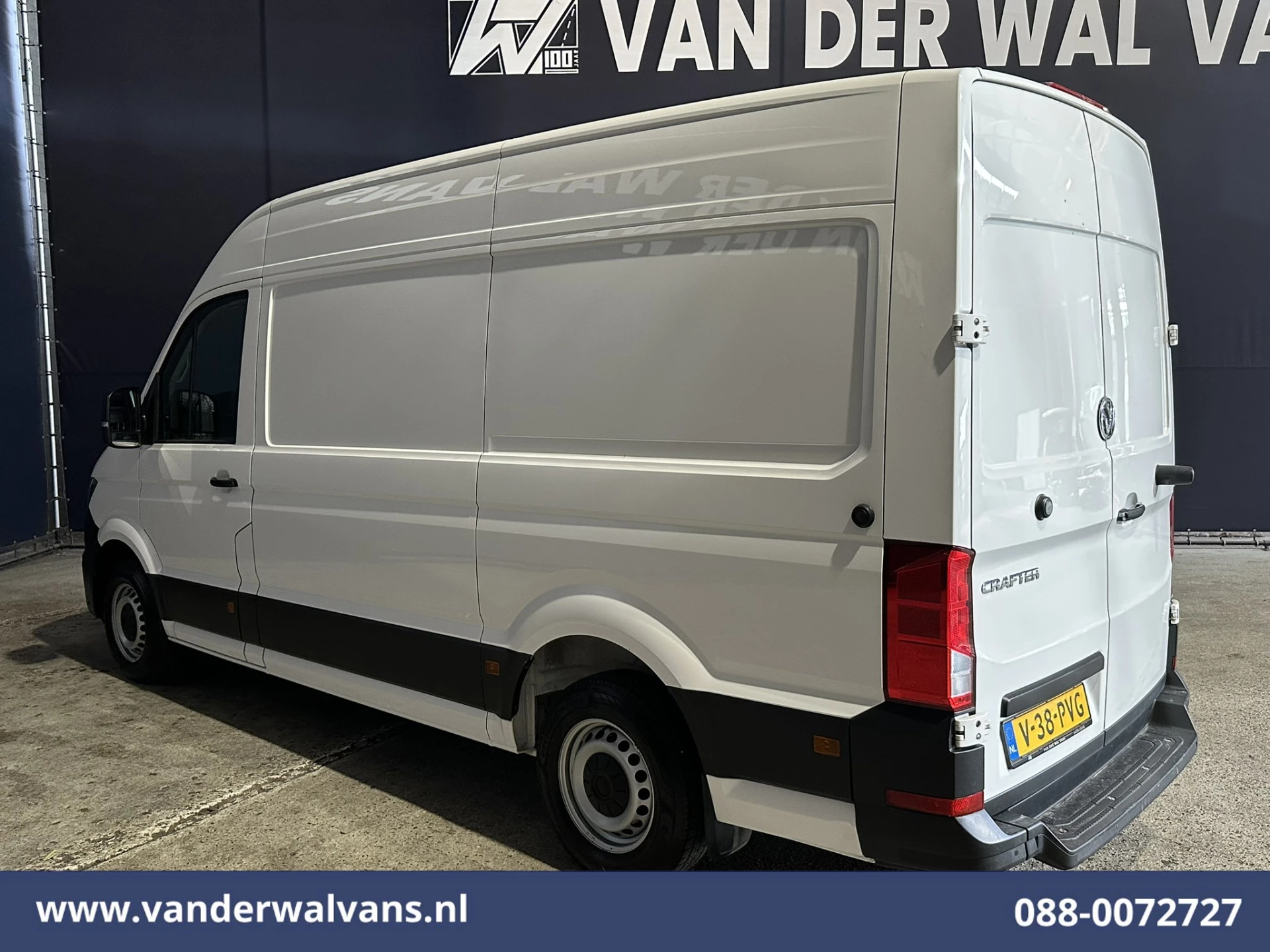 Volkswagen Crafter 2021 - 2.0 TDI 141pk L3H3 L2H2 Euro6 Airco | Navigatie | Apple Carplay | Chauffeursstoel zdjęcie 6