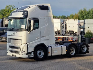 Volvo FH 2023 - 13.500 Globetrotter XL 6x2 - Retarder - 3.20 WB - Full air afbeelding 3 miniatuur