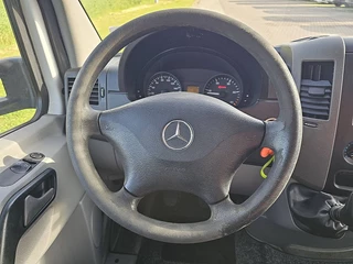 Mercedes-Benz Sprinter 2011 - 516 image 11