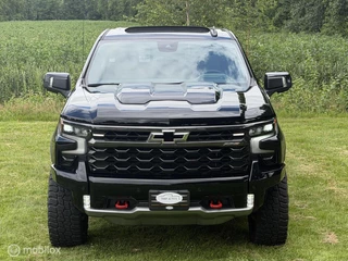 Chevrolet Silverado 2024 - USA ZR2 6.2 V8 imagen 15