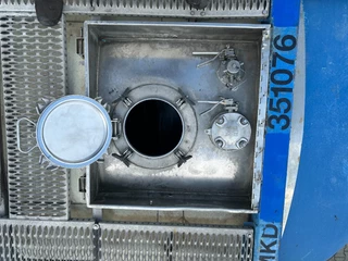 UBH INTERNATIONAL N/A - 34.580L / 1-comp. / 4 BAFFLES / 20FT swapbody / T7 / EMKD / T11 / EMKD / ADR 5Y + CSC-inspection: 06/2028 immagine 37