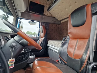 DAF XF 510 2018 - 6x2 SuperSpaceCab - Livestock Cuppers 3 deck - Ventilation - Lifting roof - Loadlift - Retarder immagine 11