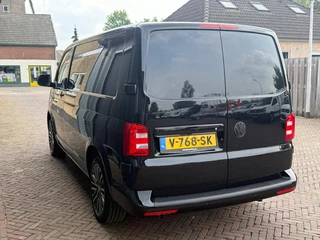 Volkswagen Transporter 2018 - 2.0 TDI Bulli 150PK Leer Carplay PDC 18'' Recent Onderhoud bild 2