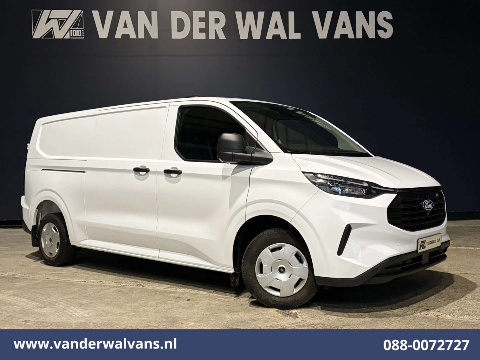 Ford Transit Custom 2024 - 2.0 TDCI 136pk L2H1 Euro6 Airco | Leder | Camera | LED | Apple Carplay | Cruisecontrol afbeelding 1