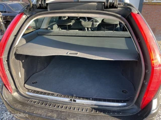 Citroën C5 2007 - Break 2.0-16V Cool Tech obrazek 16