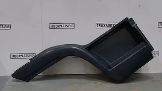 Iveco N/A - Body & Chassis Parts Instapbak Re. Iveco Eurocargo obrazek 1