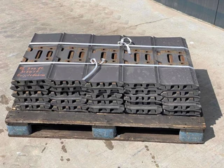 JCB N/A 2026 - JS240 / JS260 / JS300 Shoes/Pads bild 4