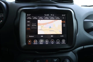 Jeep Renegade 2024 - 1.5T E-HYBRID S / Leder / 19 Inch / Apple Carplay afbeelding 25