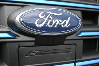 Ford E-Transit 2025 - 390L Trend Bakwagen met Dhollandia laadklep image 18