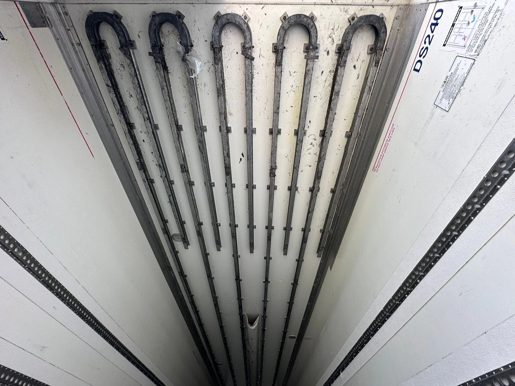 Gray & Adams Meat Hook Thermo King SLXE 400 2013 Bild 19