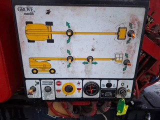 Grove N/A 1998 - MZ46CXT / MANLIFT / 8208 HOURS / 10.5M / 4X4 / 31HP ENGINE / EURO-2 / 1998 image 19