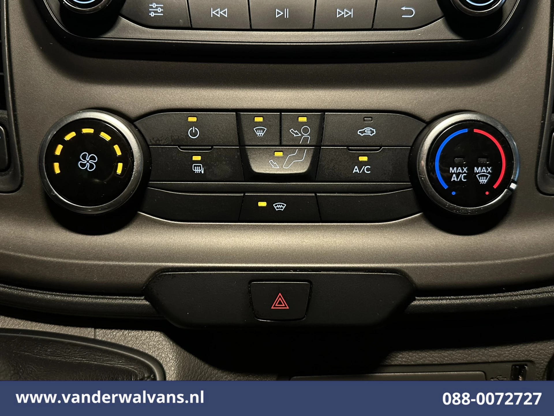 Ford Transit 2023 - 2.0 TDCI 131pk L4H3 Euro6 Airco | Camera | Cruisecontrol | Verwarmde voorruit obrázek 5