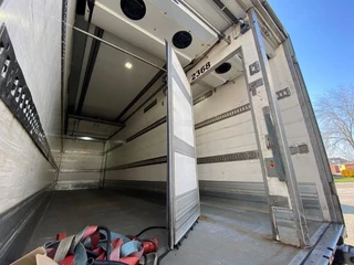 Volvo FM4-420 2015 - / COMPLETE COOL+FREEZE COMBI / CHEREAU / THROUGH-LOADING SYSTEM / 2XPLATFORM DHOLLANDIA / FREEZING LOCK / AUTOMATIC / EURO-6 / 2015 obrazek 7