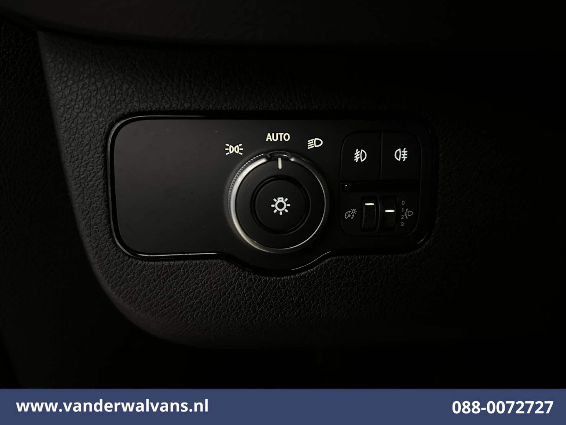 Mercedes-Benz Sprinter 2023 - 315 CDI 150pk L3H2 Euro6 Airco | 360 graden camera | Navigatie | Apple Carplay | Cruisecontrol obrázek 19