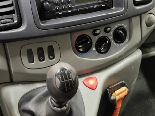 Opel Vivaro 2010 - 2.0CDTI L2/H1 Airco Apk tot 3-10-2026! image 12