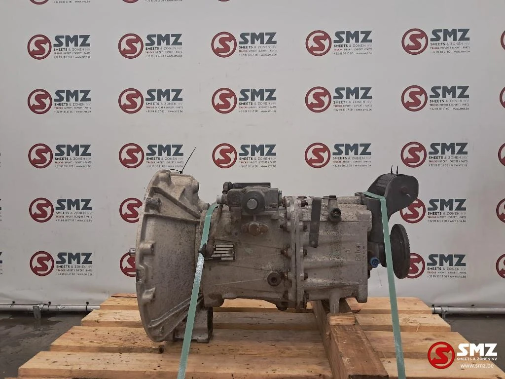Diversen 2003 - Occ versnellingsbak FS/4106A Eaton afbeelding 1