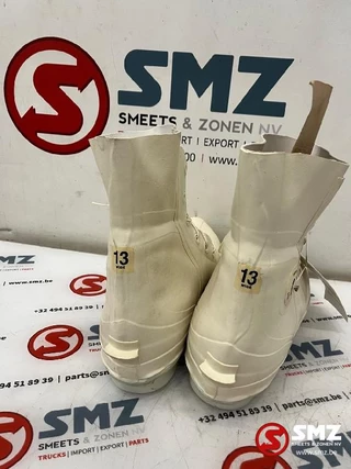 Diversen N/A - Extreme cold weather insulated boots "bunny boots" obrazek 3
