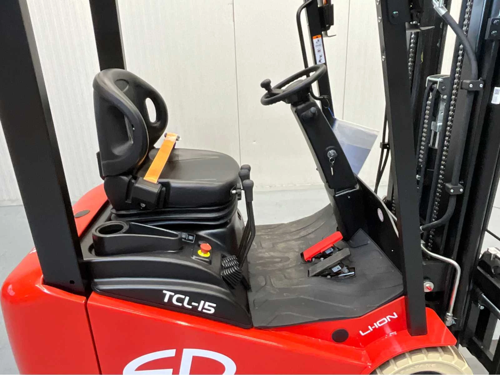 EP 2026 - TCL152 Triplex - Freelift - Sideshift afbeelding 10