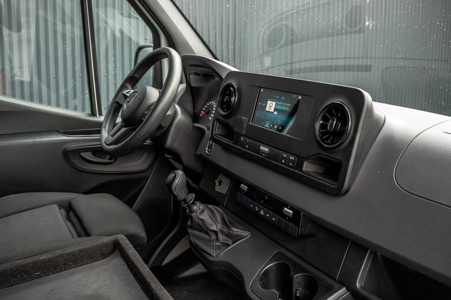 Mercedes-Benz Sprinter 2020 - 311 CDI RWD L2H2 | Volledig Ingericht | Mbux | Camera | Navi | Climatronic image 2
