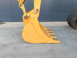 Cat N/A 2003 - M318C zdjecie 13