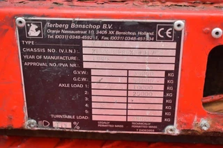 Terberg YT 180 1999 - 4X2 - HUB REDUCTION + NL REGISTRATION! image 14