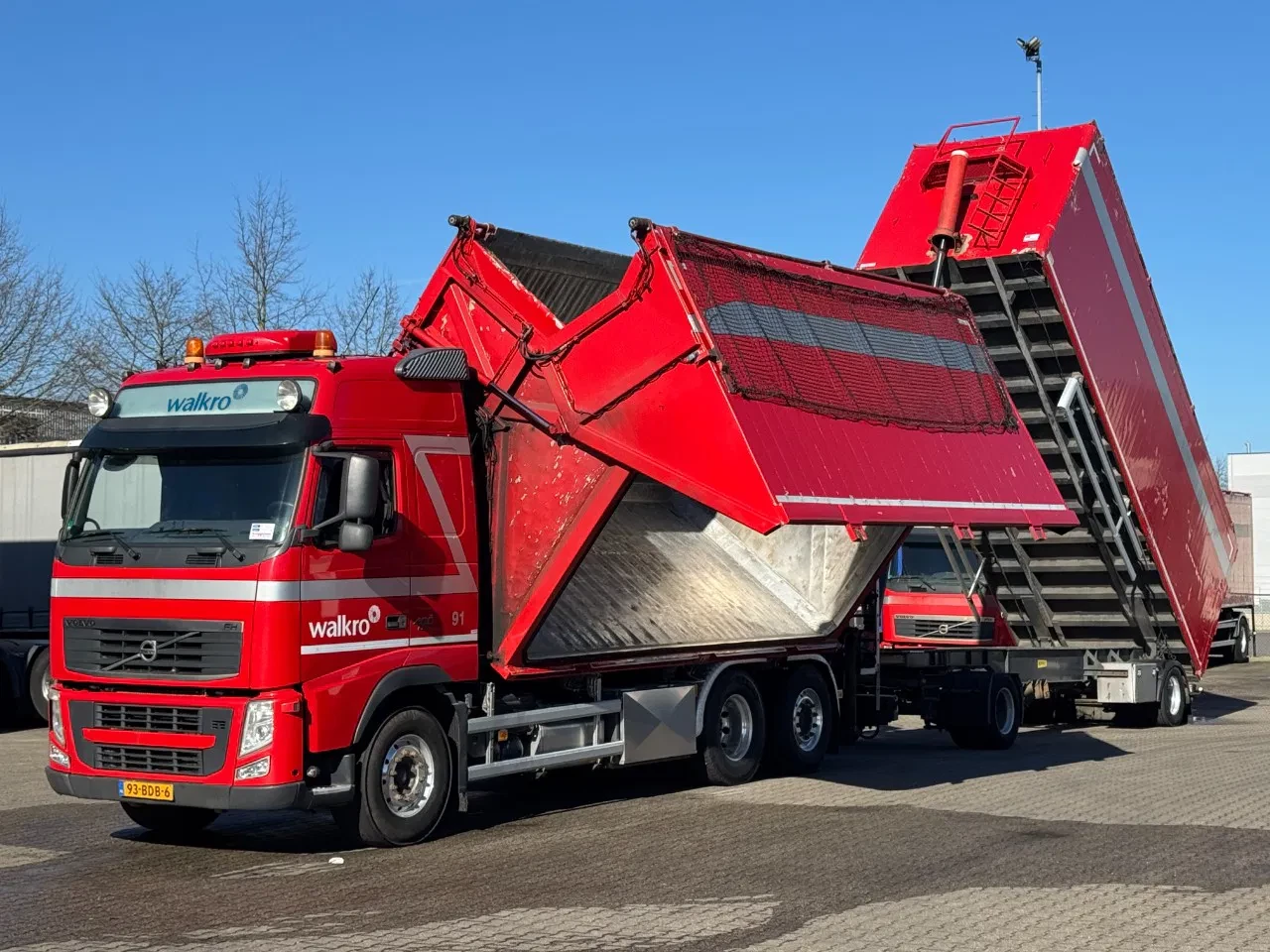 Volvo FH 2013 - 460 Side Tipper with Crane + Trailer image 1