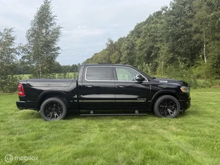 Dodge Ram 1500 2020 - 4X4 5.7 V8 4x4 Crew Cab 5'7 Limited image 2 thumbnail