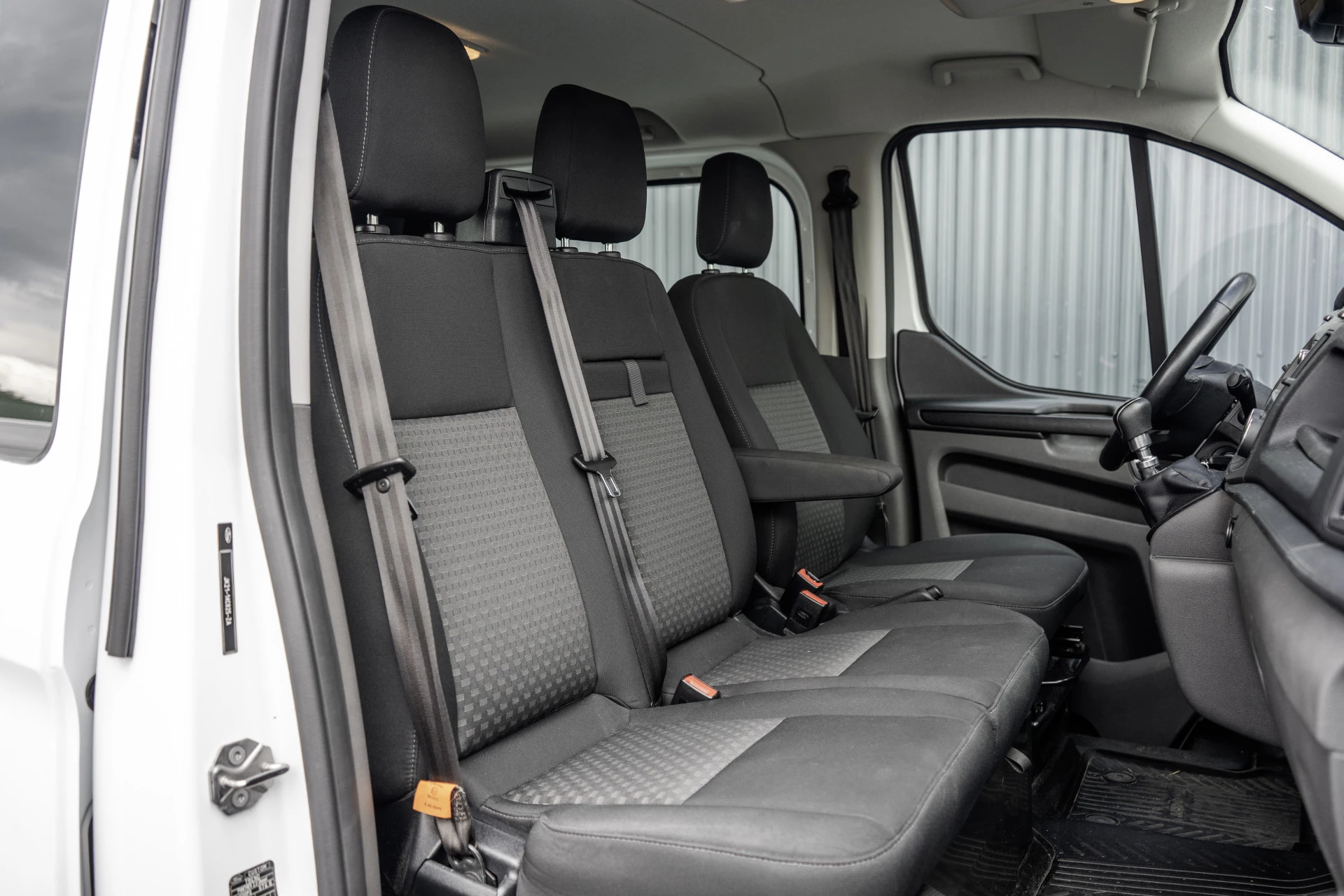 Ford Transit Custom 2019 - **2.0 TDCI 131PK L2H1 | 6-Zits | Cruise | Airco | PDC | Euro 6** immagine 13