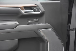 Chevrolet Silverado 2024 - 1500 6.2 High Country obrazek 20