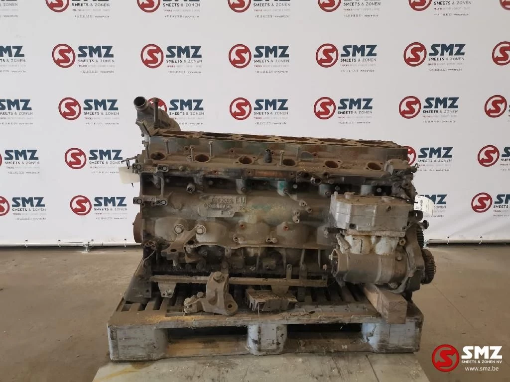 DAF - Occ onderblok Daf MX300S1 voor onderdelen zdjęcie 3