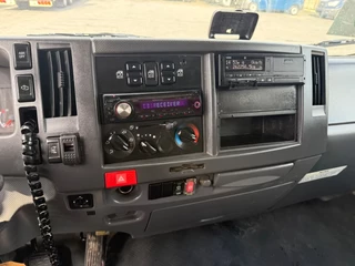 Isuzu N-Serie 2010 - 4x2 / Dubbele cabine / Bakwagen / Dhollandia Laadklep 1500kg image 10