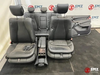 Mercedes-Benz N/A - Occ set interieur met zetels W220 Mercedes zdjecie 1