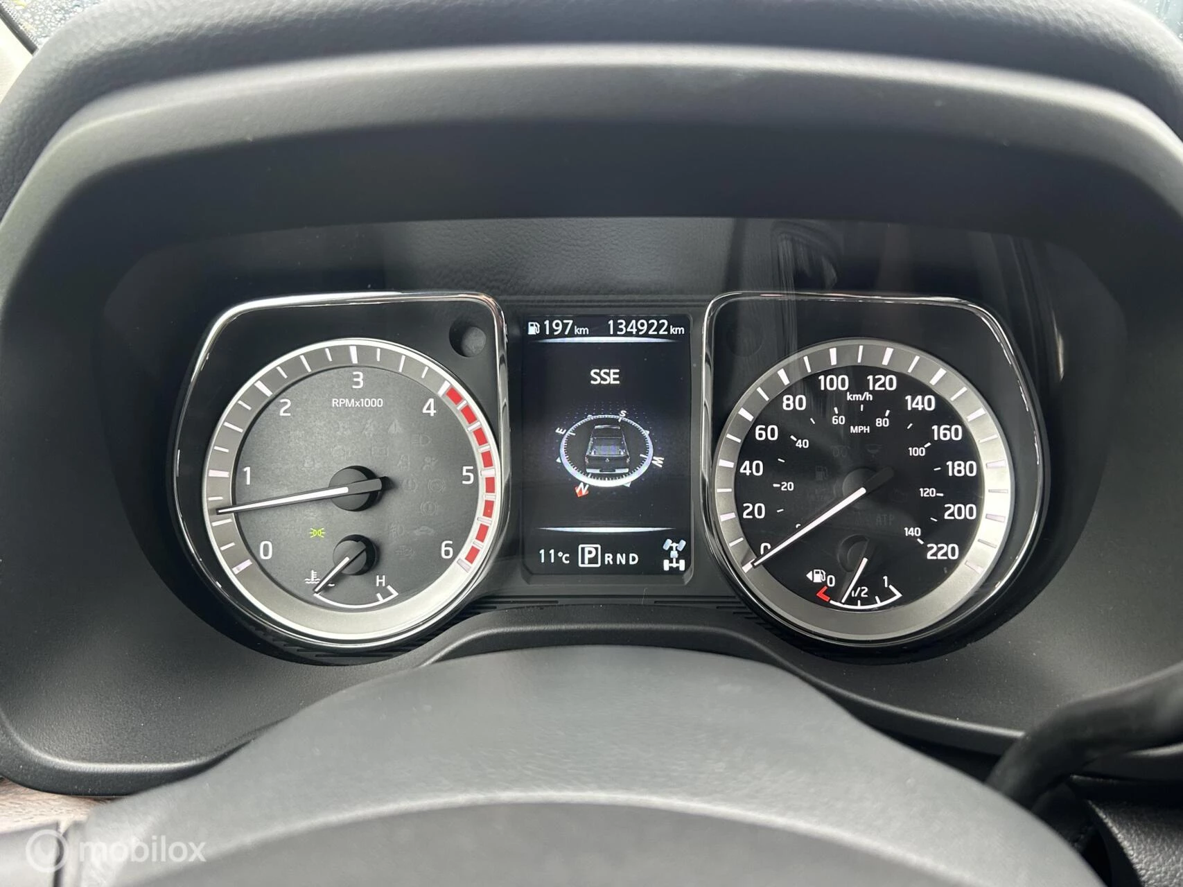 Nissan Titan 2016 - XD 5.0 V8 Cummins TD Platinum Reserve image 25