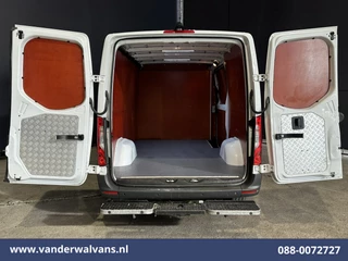 Mercedes-Benz Sprinter 2019 - 316 CDI 164pk 3500kg Trekhaak L2H1 Euro6 Airco | Camera | Apple Carplay | Cruisecontrol bild 12