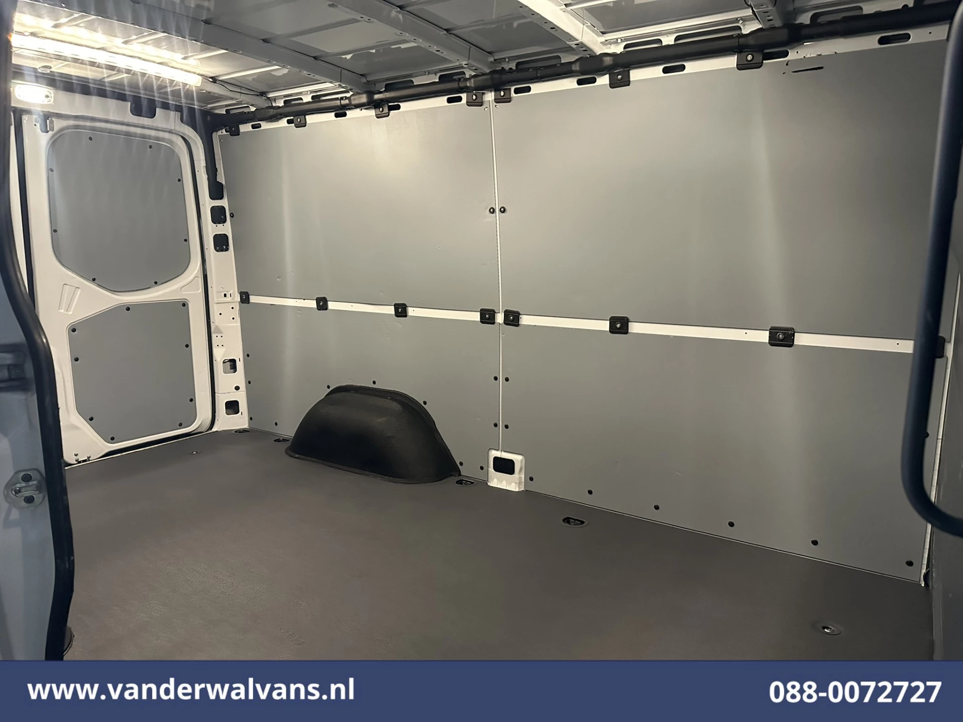 Mercedes-Benz Sprinter 2020 - 314 CDI 143pk L2H1 Euro6 Airco | Camera | Apple Carplay | Trekhaak | Chauffeursstoel imagem 12