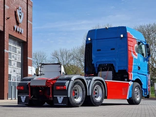 MAN TGX 2021 - 33.510 6x4 - Facelift - Low km 252Tkm - Navi - Sliding 5th wheel - PTO/Hydraulic image 7