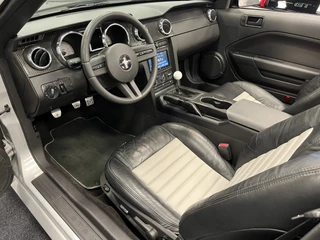 Ford Mustang 2006 - Convertible 4.6i V8 GT 335PK Roush Limited Nr. 05-2218 zdjecie 19