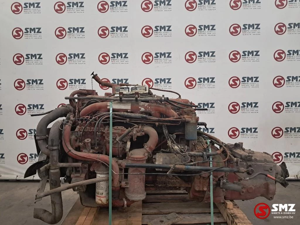 Renault - Occ Motor + versnellingsbak Renault Midlum imagen 1