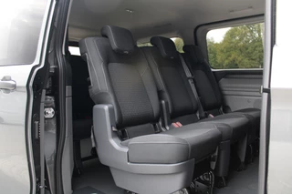 Ford Transit Custom 2026 - 340 2.5 PHEV L2H1 Kombi Trend 9 zits - 2x Schuif - Navi - Trekhaak - LED - Stoel-stuurverwarming - Prijs exclusief BTW - Rijklaar image 14