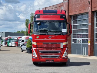 Volvo FH 2022 - 13.460 Globetrotter XL 6x2 - BDF - Loadlift - I Save - I parkcool - Full air - obrazek 2